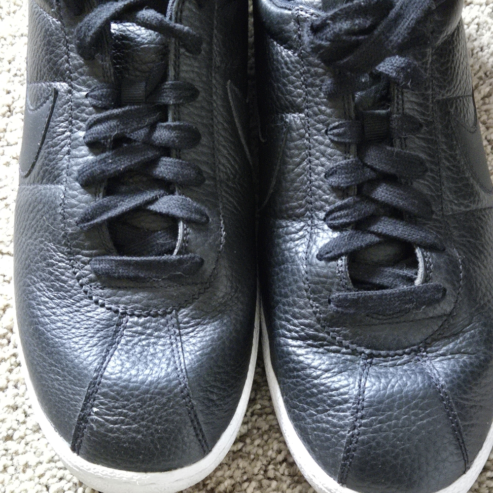 Nike Black Leather Men's Sneakers